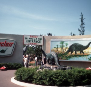 Dinoland Entrance